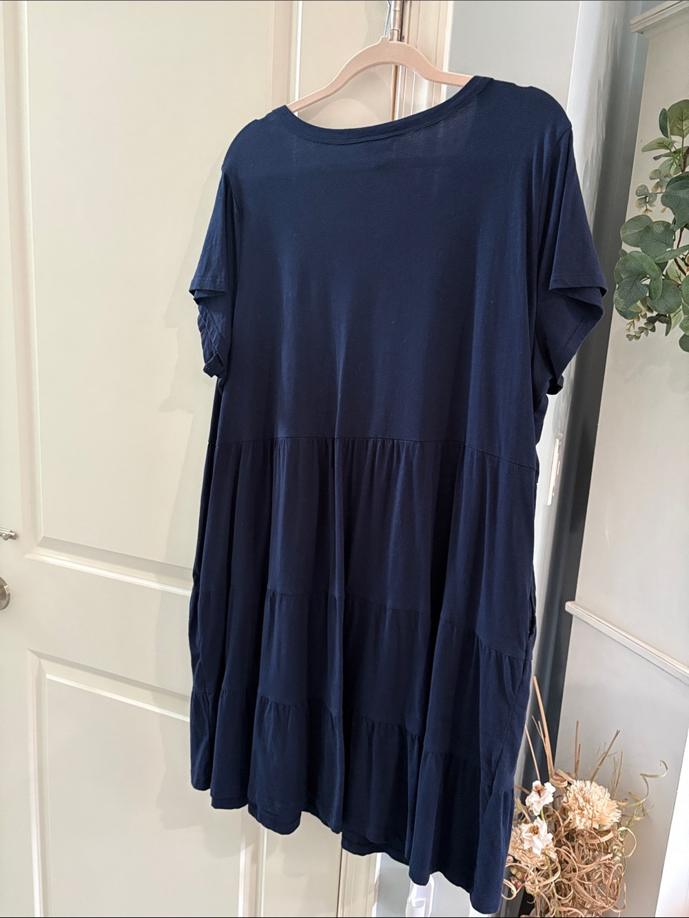 Time and Tru Navy Tiered Midi Dress - Short Sleeve Scoop Neck - Picture 2 of 2